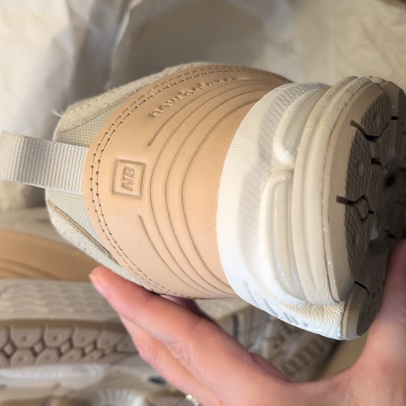 Men New balance size 8 Like New - Picture 7 of 8